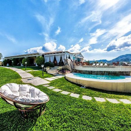 Cento Ulivi B&B Golfo Aranci Εξωτερικό φωτογραφία